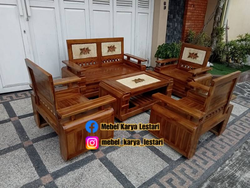 KURSI TAMU  JATI DOMINI