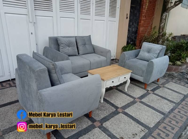 SOFA RETRO 211+MEJA VINTAGE