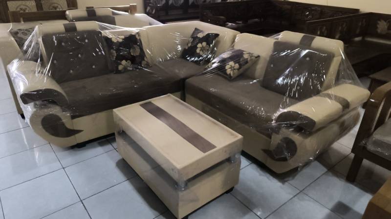 SOFA BUTTERFLY KREM COKLAT